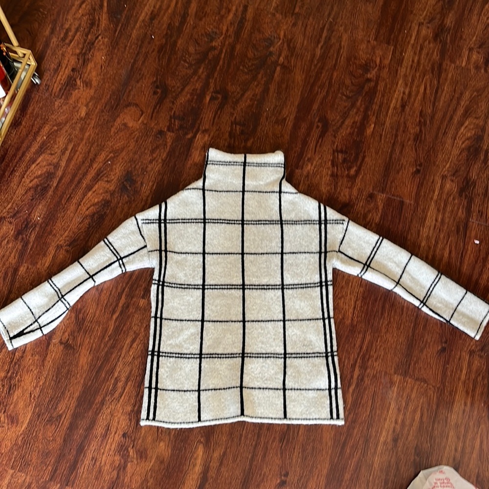 Sweater barley used